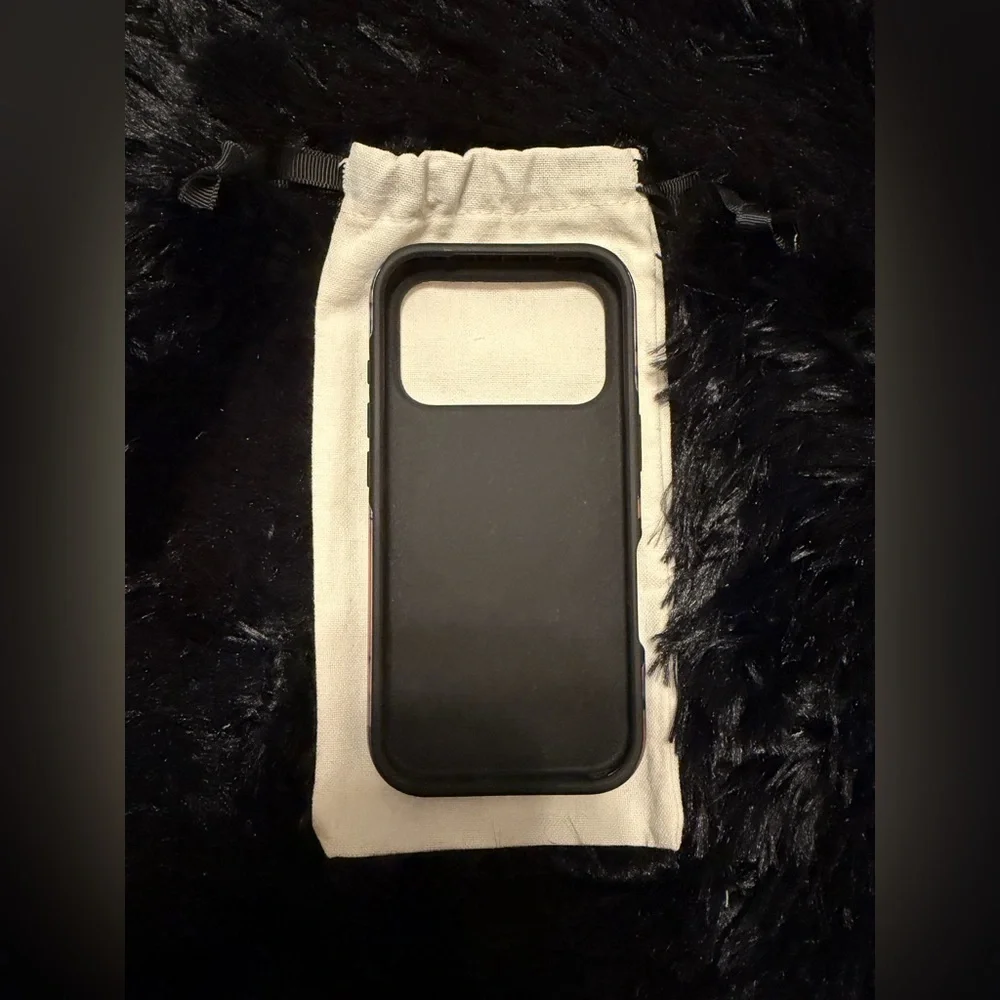 Burga floral phone case for iPhone 17 Pro brand new - Picture 2 of 3